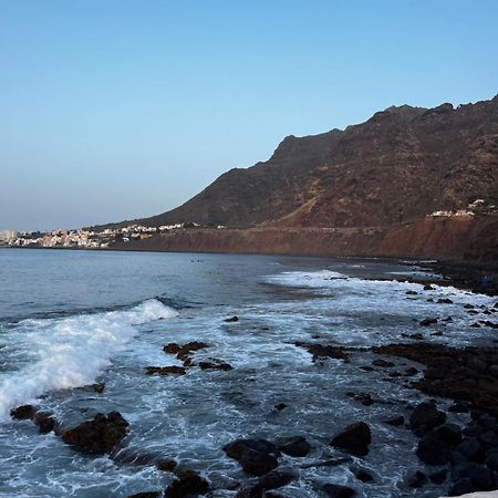 2 Bedroom Apartments Los Cristianos Beach Tenerife Tamaragua Арона Екстериор снимка